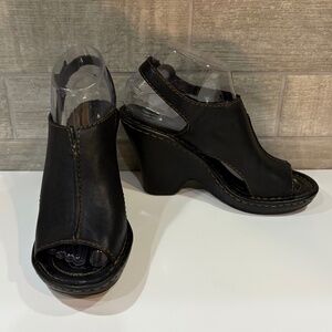 BORN CROWN Peep-Toe Slingback Mule Sandals‎ sz 7